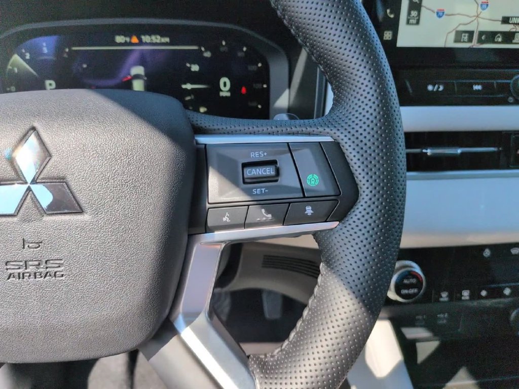 New 2026 Mitsubishi Outlander SE AWD/4WD image 21