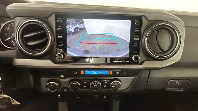 Used 2022 Toyota Tacoma TRD Sport w/ TRD Premium Sport Package AWD/4WD image 23