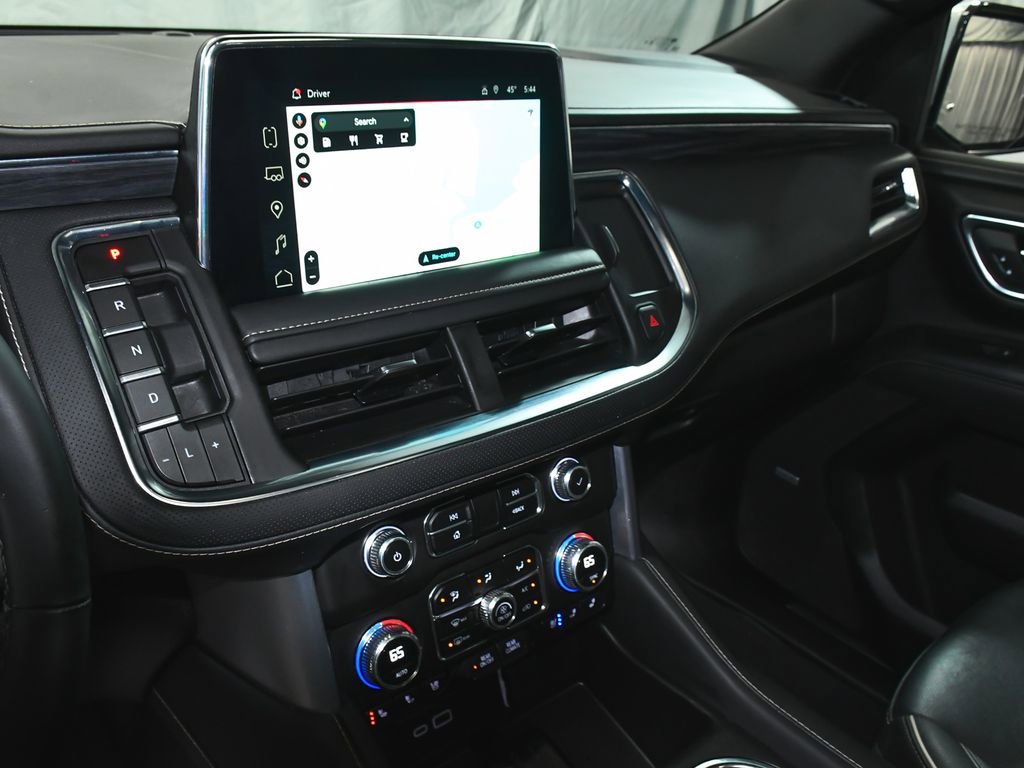 Used 2023 GMC Yukon XL SLT w/ SLT Premium Package image 34