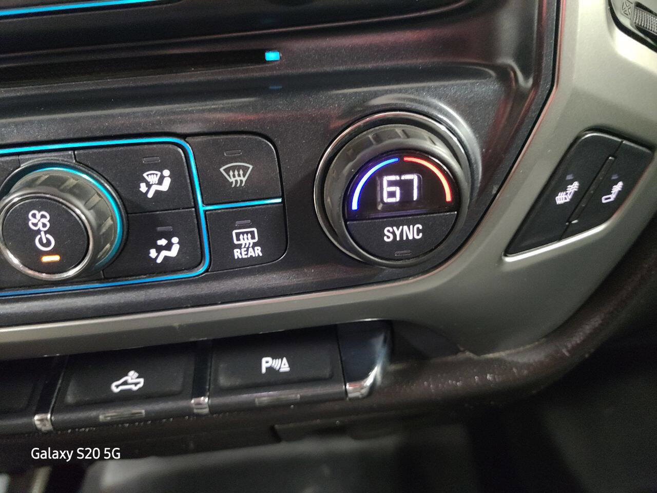 Used 2018 Chevrolet Silverado 2500 LT image 32