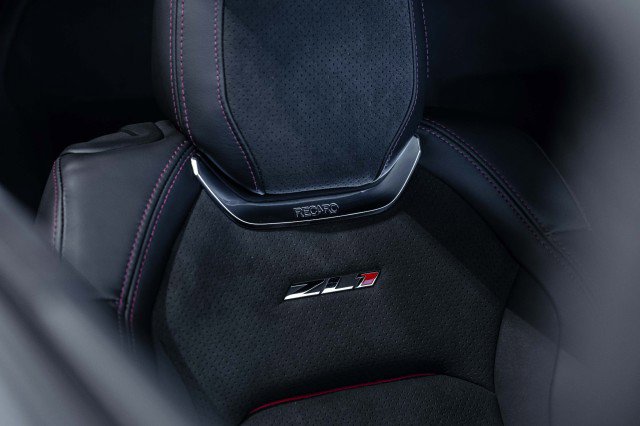 Used 2023 Chevrolet Camaro ZL1 image 39