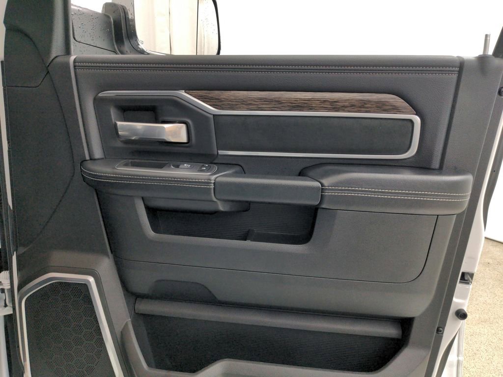 Used 2021 RAM 2500 Laramie AWD/4WD image 28