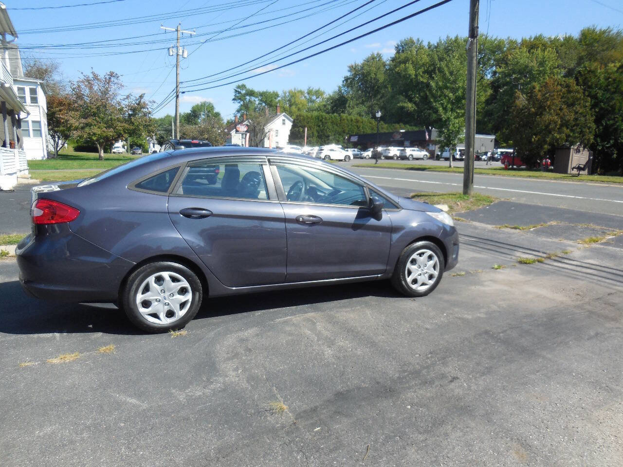 Used 2012 Ford Fiesta S image 2