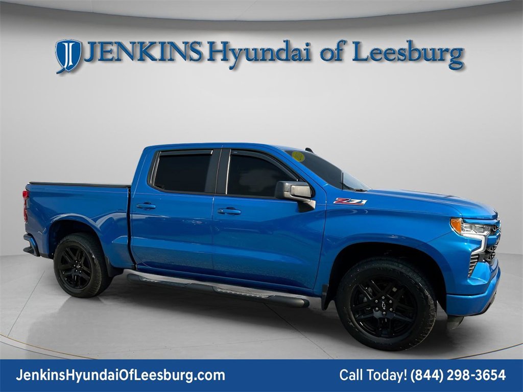 Used 2023 Chevrolet Silverado 1500 RST w/ Z71 Off-Road Package image 2