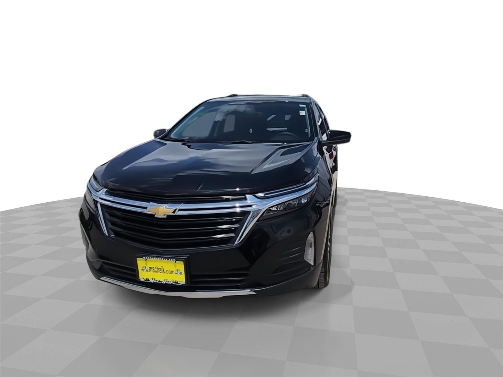 Used 2024 Chevrolet Equinox LT FWD image 3