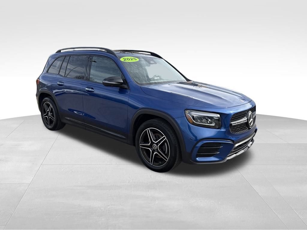Certified 2025 Mercedes-Benz GLB 250 4MATIC image 6