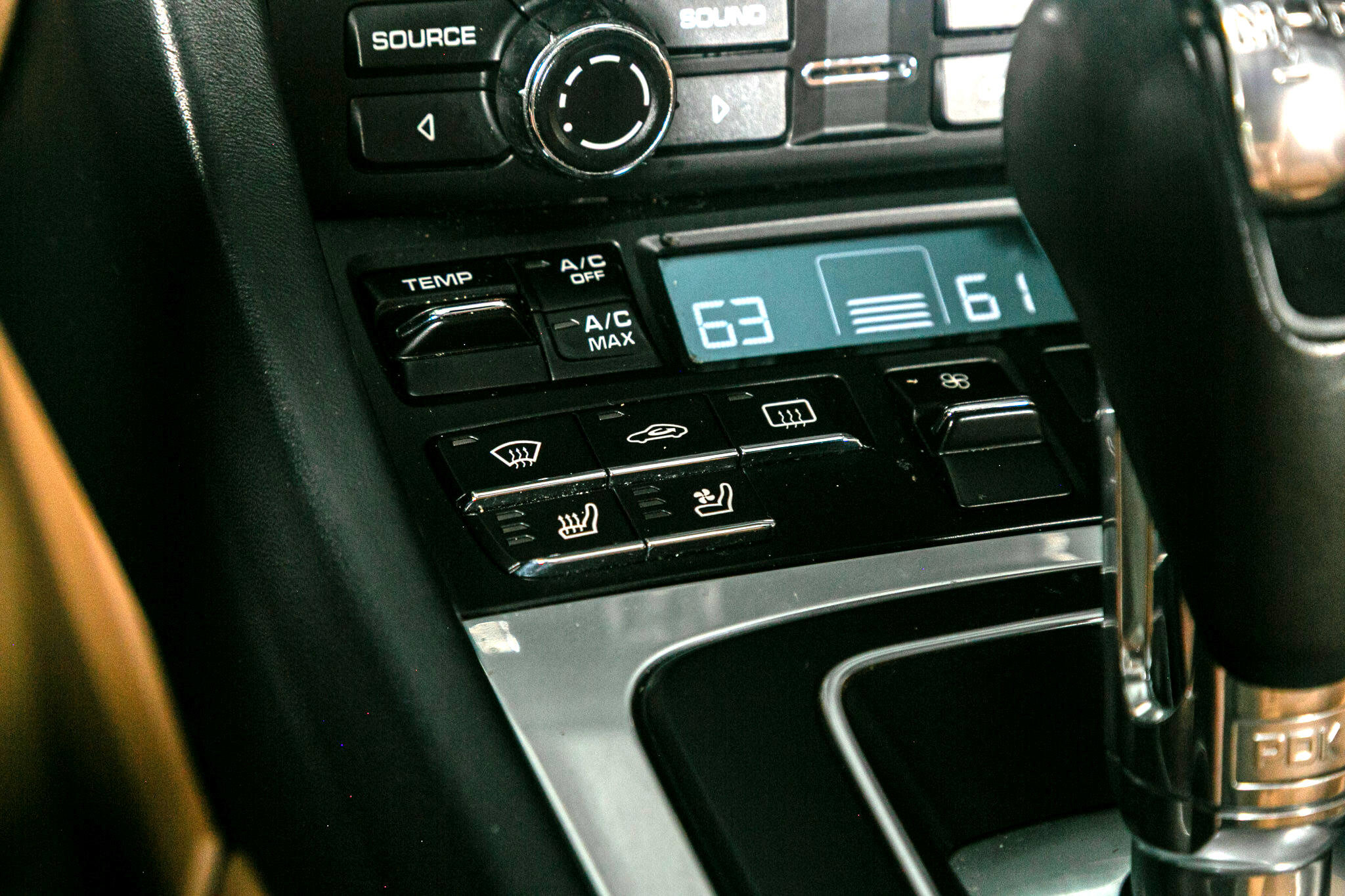 Used 2015 Porsche 911 Carrera S image 37