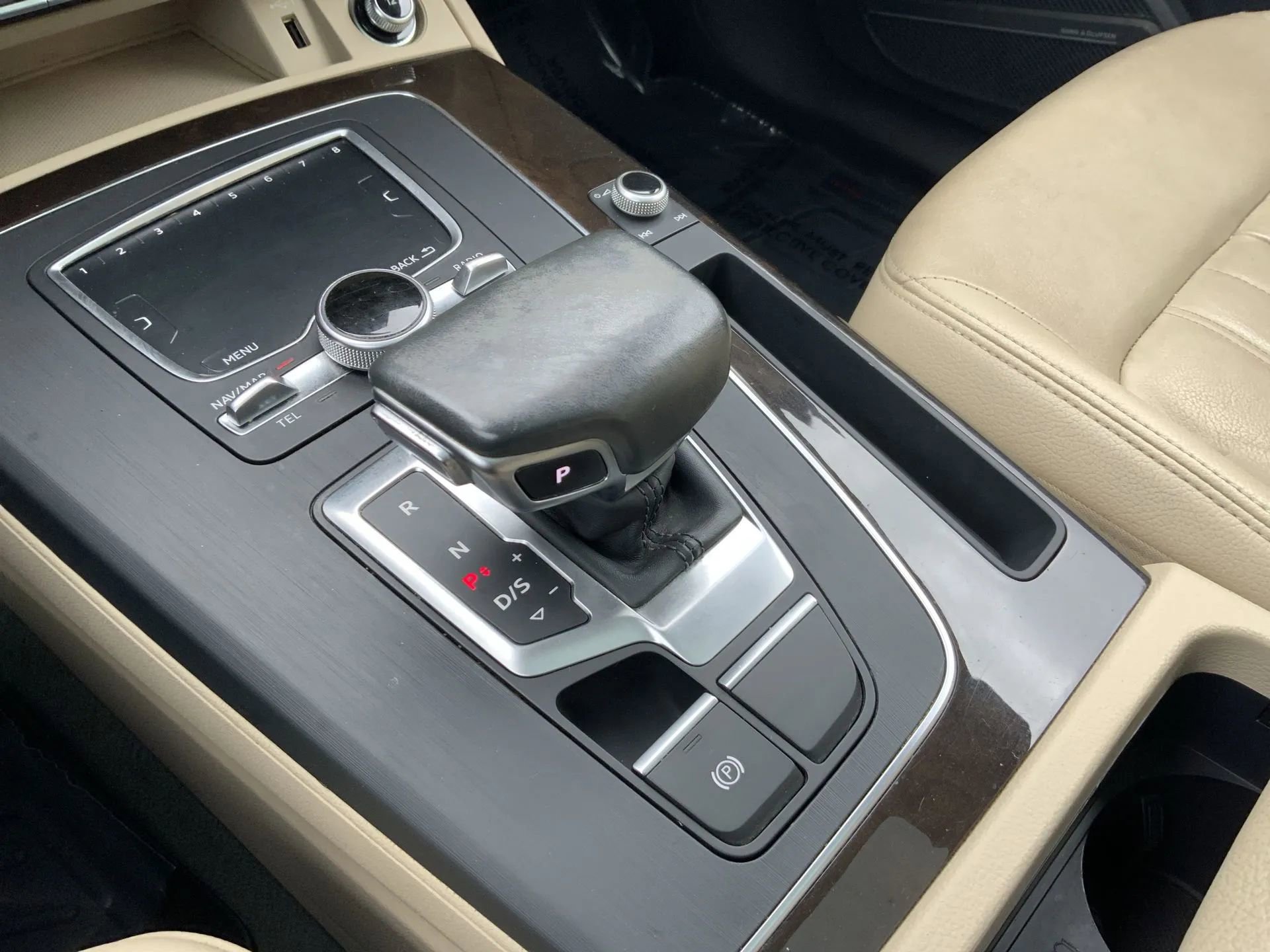 Used 2018 Audi Q5 2.0T Premium Plus w/ Premium Plus Package image 22