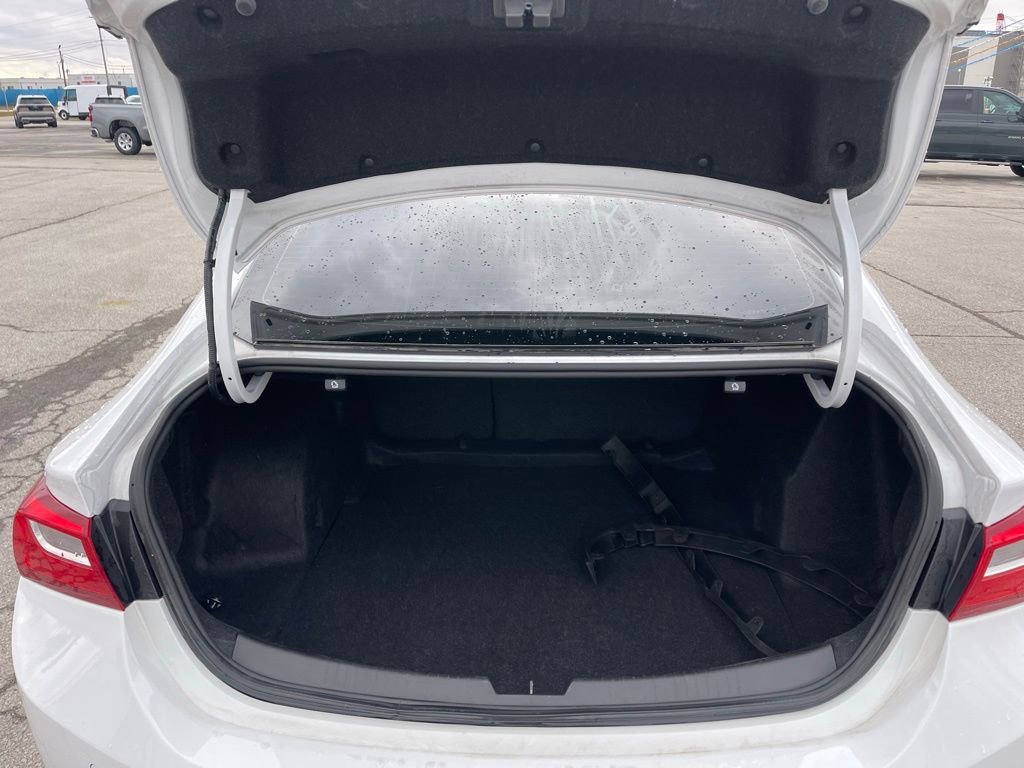 Used 2024 Chevrolet Malibu LT image 22