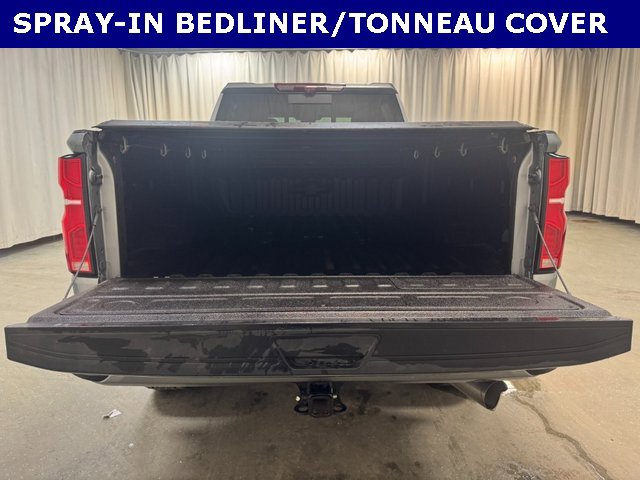 Used 2025 Chevrolet Silverado 3500 High Country w/ High Country Premium Package image 8