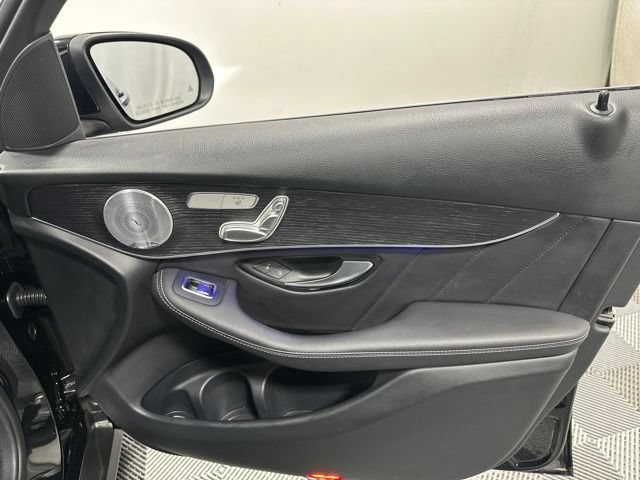 Used 2021 Mercedes-Benz GLC 300 4MATIC image 31