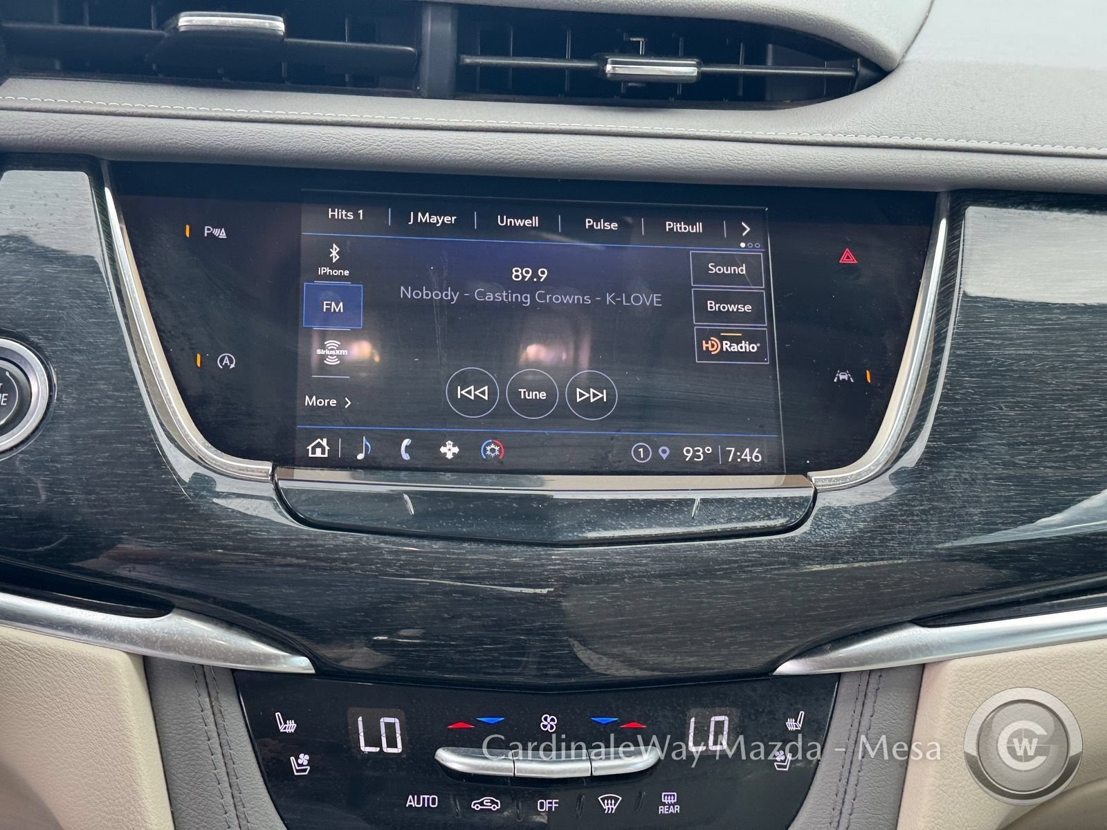 Used 2021 Cadillac XT6 Premium Luxury FWD image 23