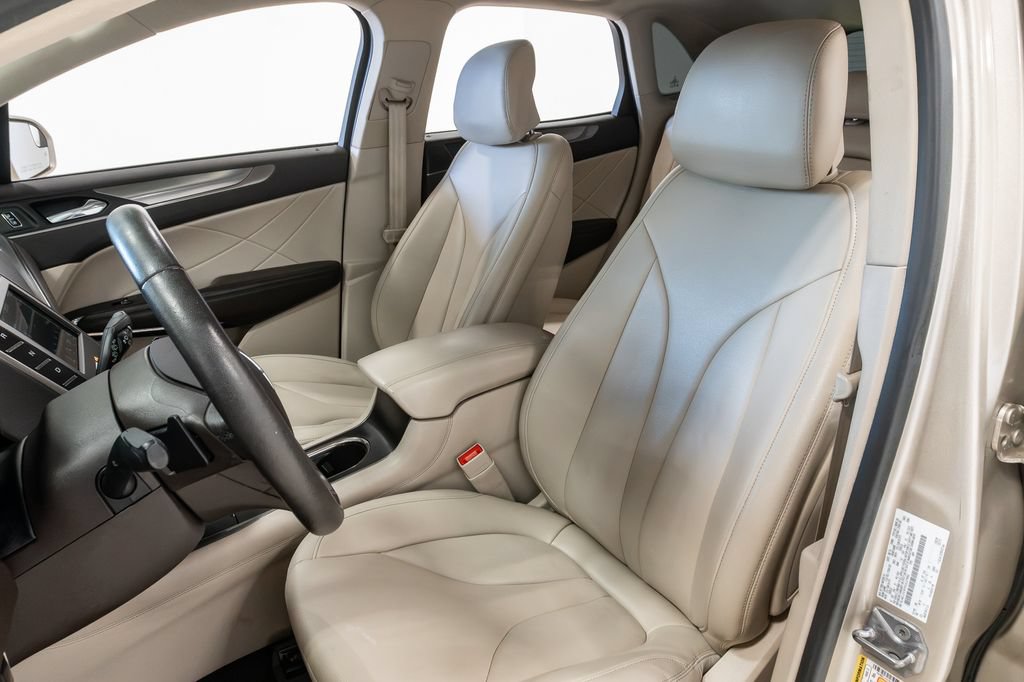 Used 2017 Lincoln MKC Premiere FWD image 9
