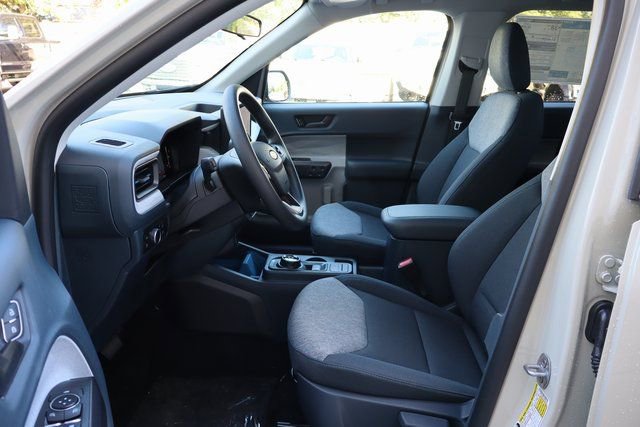 New 2025 Ford Maverick XLT image 21