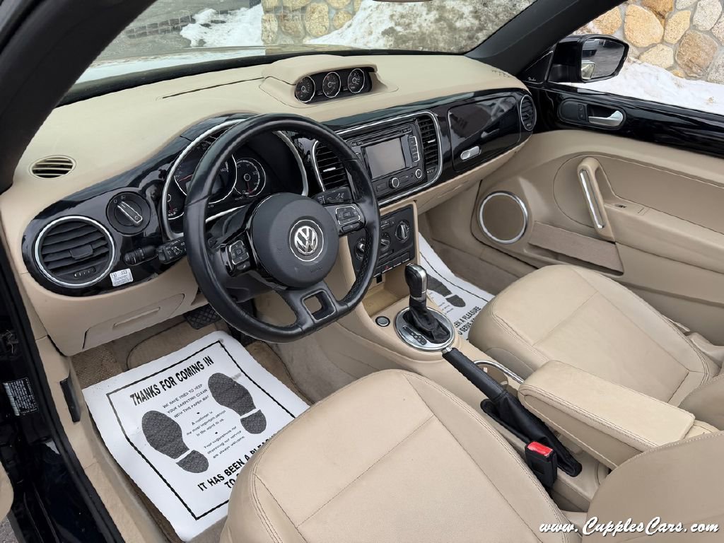 Used 2014 Volkswagen Beetle TDI image 5