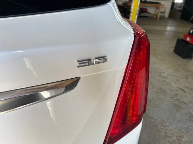 Used 2019 Cadillac XT5 FWD image 25
