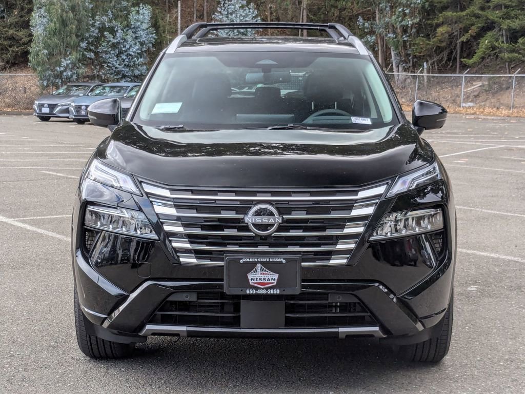 New 2026 Nissan Rogue Platinum image 2