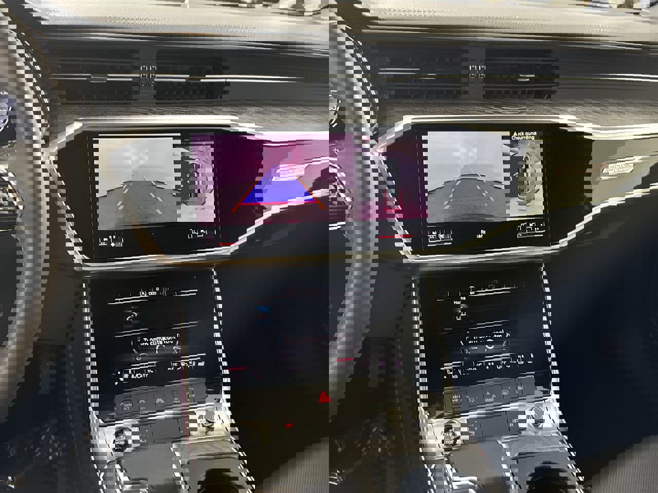 Used 2025 Audi A6 Premium Plus w/ Premium Plus Package image 5