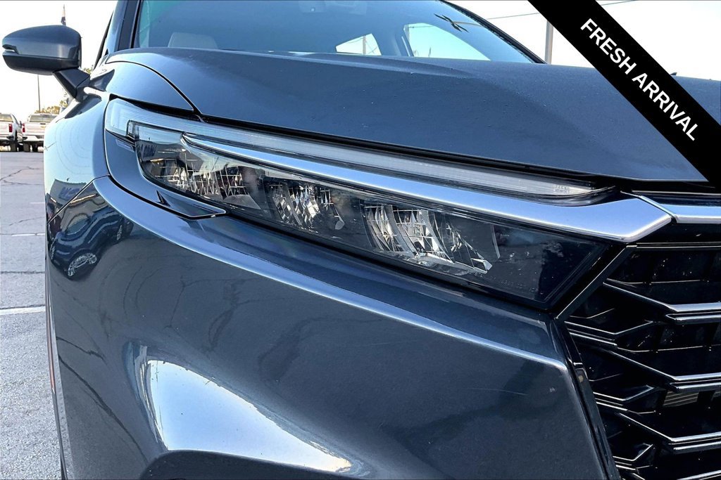 Used 2024 Honda CR-V EX-L image 30