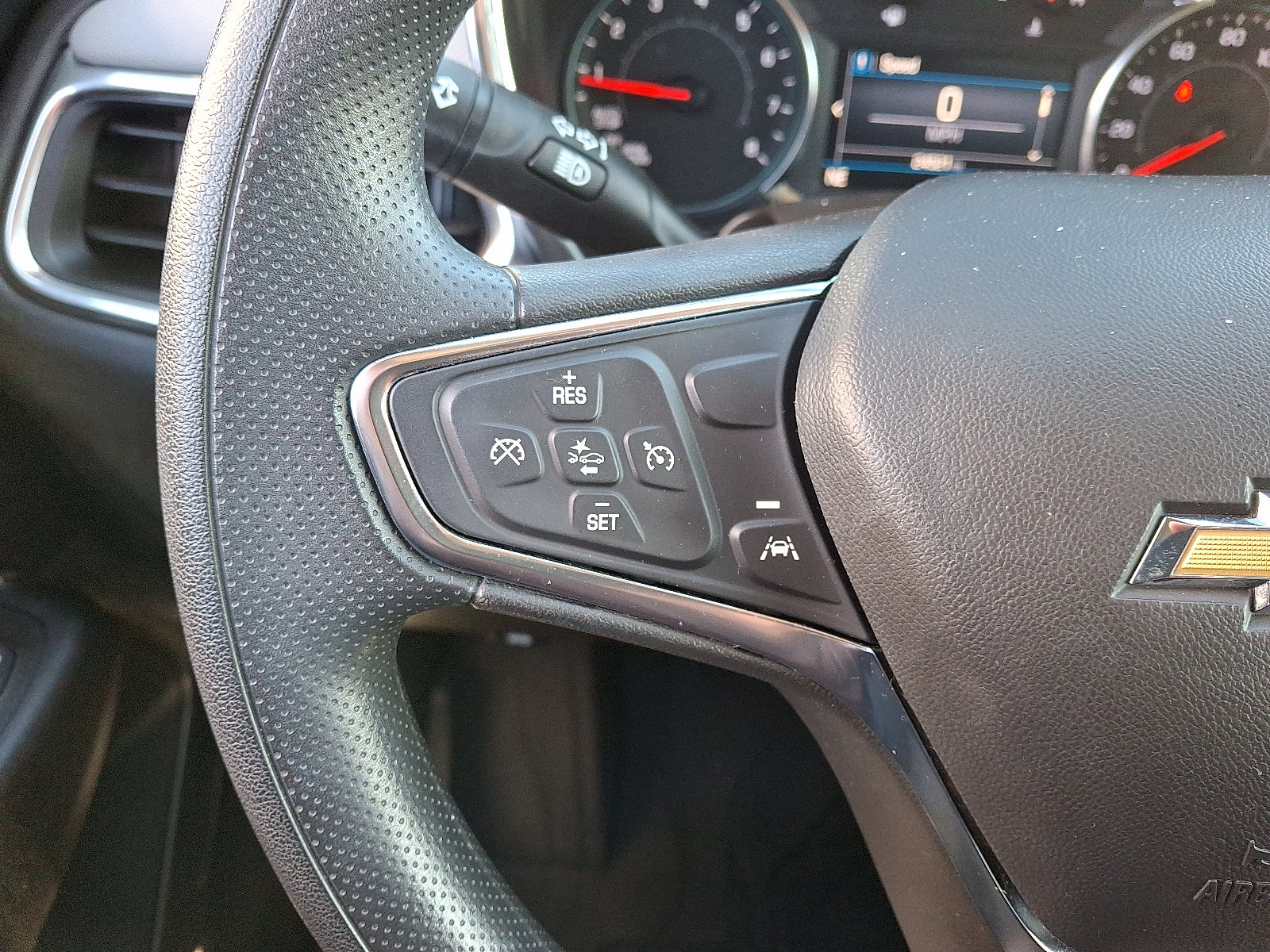 Used 2023 Chevrolet Equinox LS w/ LS Convenience Package FWD image 21