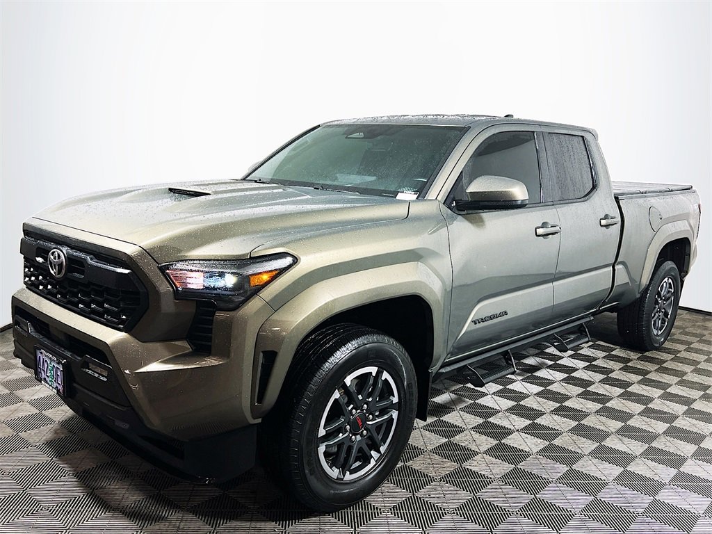 Used 2024 Toyota Tacoma TRD Sport image 4