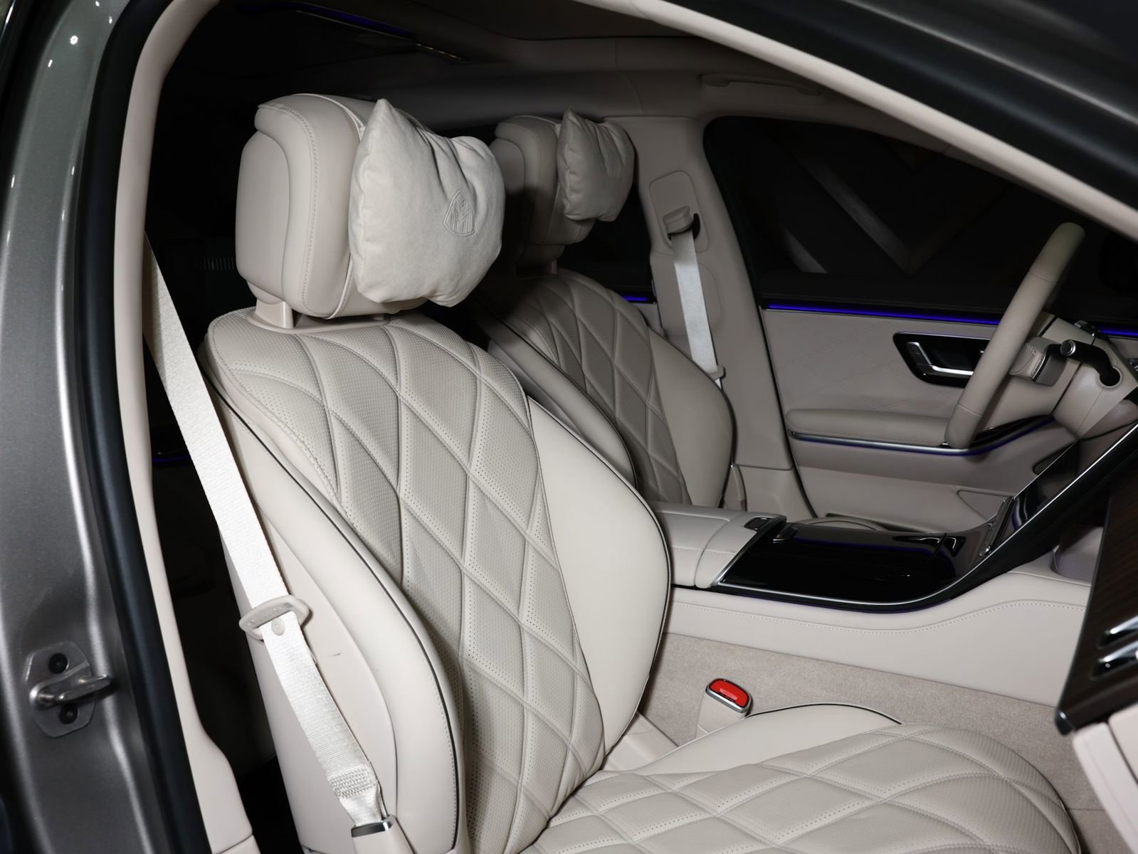 Used 2024 Mercedes-Benz Maybach S 580 4MATIC image 59