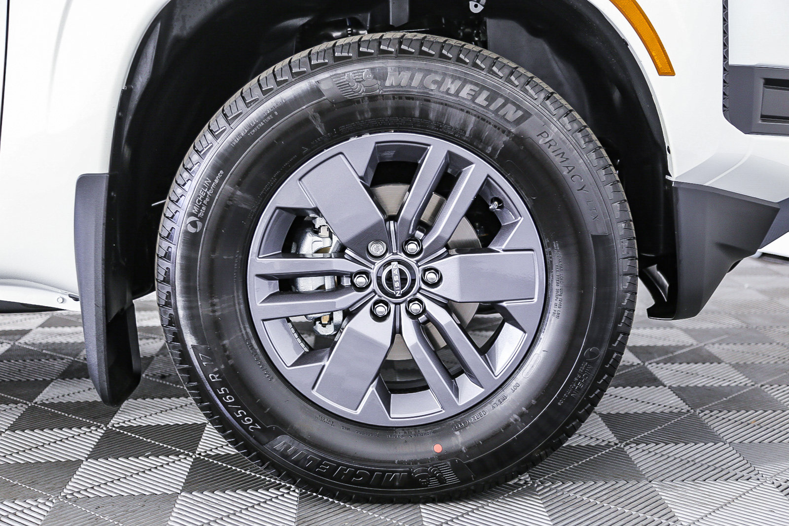 New 2025 Nissan Frontier SV RWD image 9