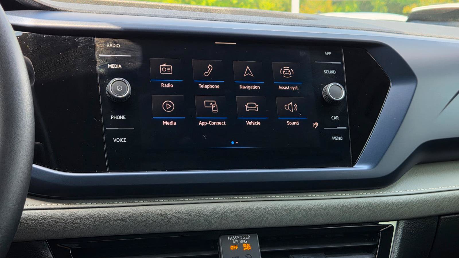 Certified 2024 Volkswagen Taos SE AWD/4WD image 34