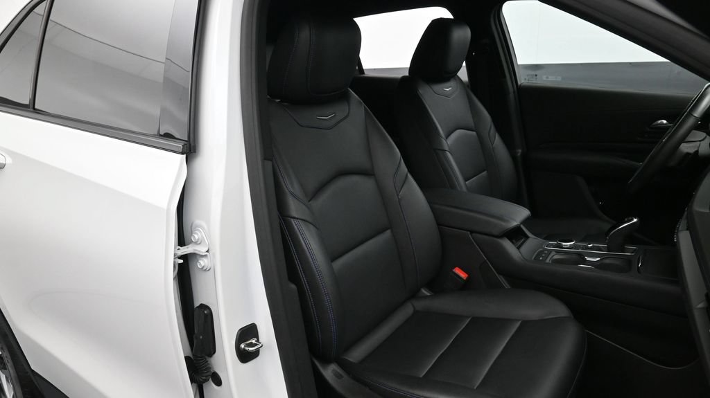 Certified 2024 Cadillac XT4 Sport w/ Cold Weather Package FWD image 17