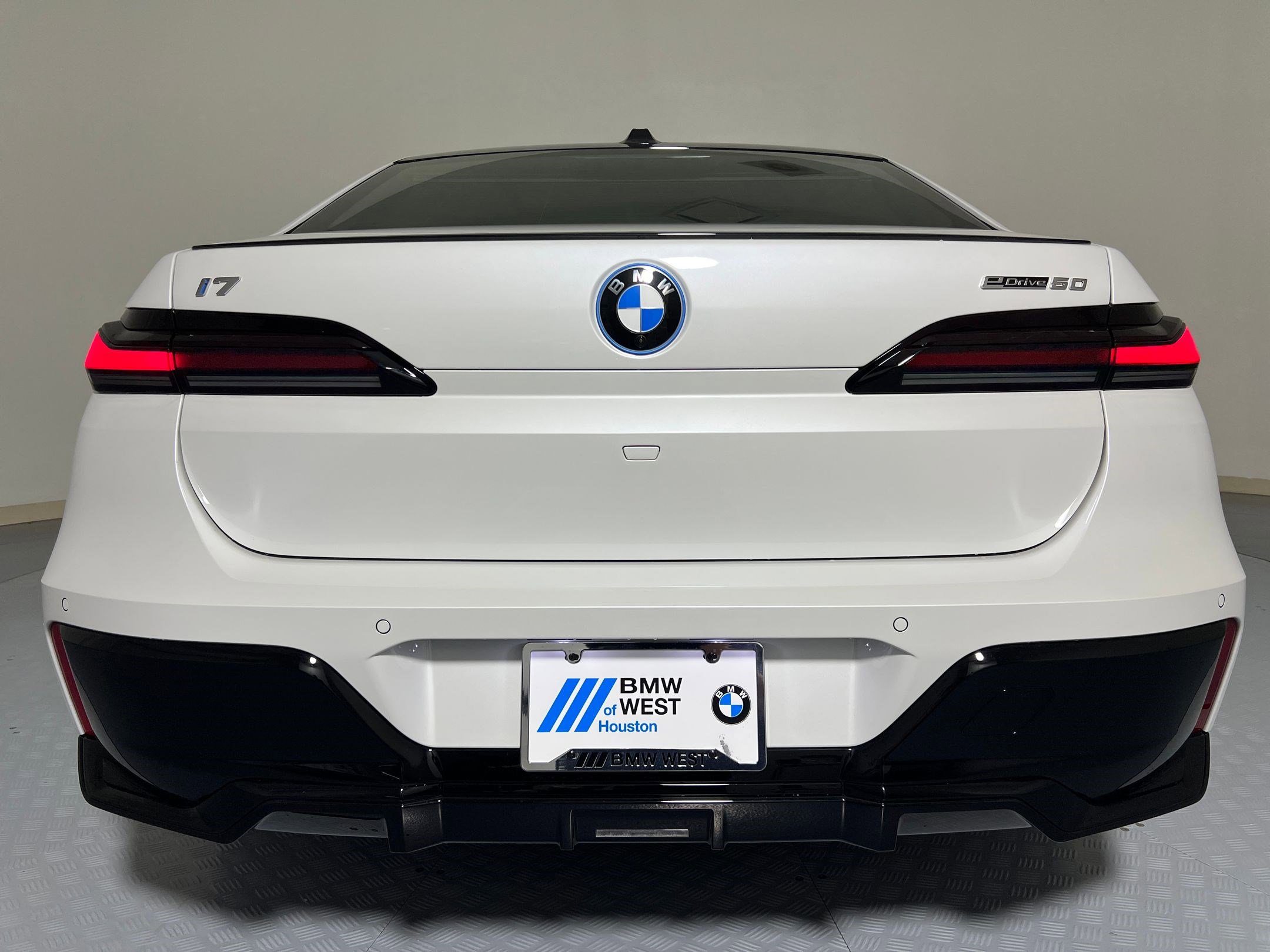 New 2026 BMW i7 eDrive50 w/ M Sport Package RWD image 10