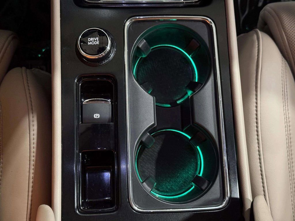 Certified 2022 Lincoln Corsair Grand Touring w/ Elements Technology Bundle image 14