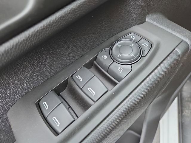 New 2025 GMC Sierra 3500 Pro w/ Convenience Package image 22