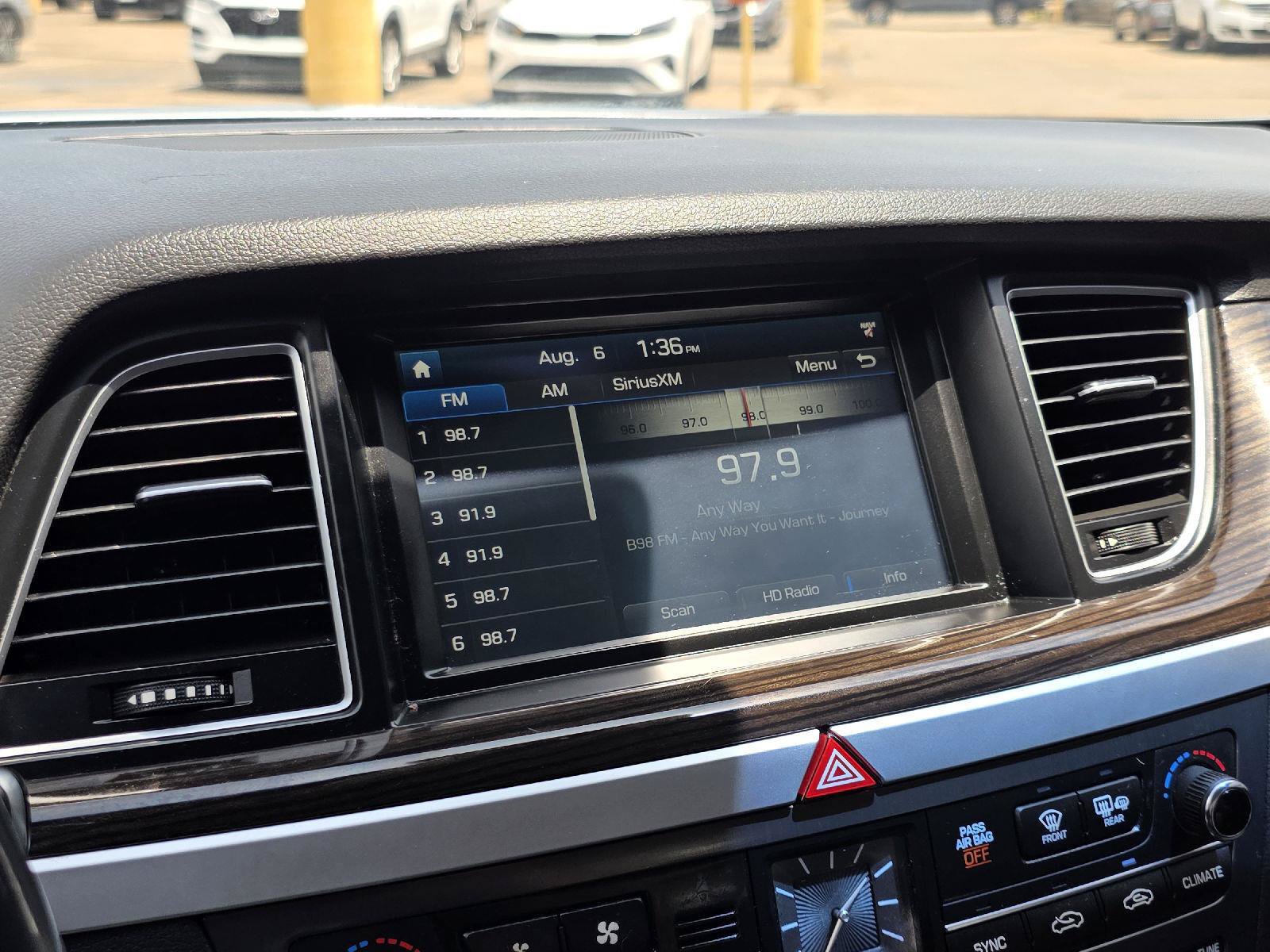 Used 2015 Hyundai Genesis 3.8 w/ Option Group 02 RWD image 24
