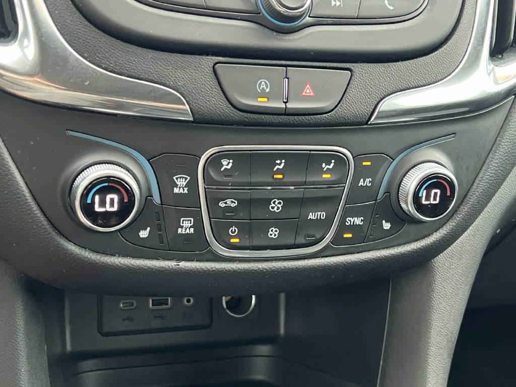 Used 2024 Chevrolet Equinox LT FWD image 21