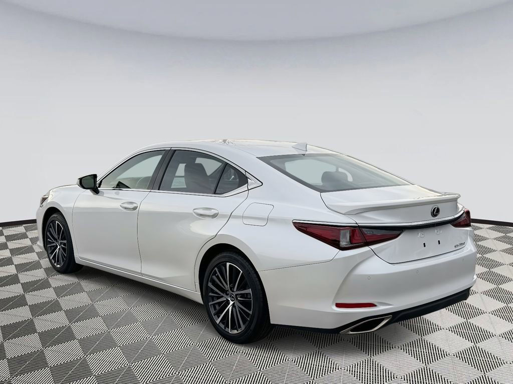 Used 2025 Lexus ES 350 Premium w/ Premium Package image 4