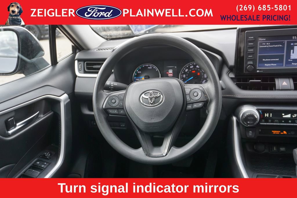 Used 2022 Toyota RAV4 XLE w/ Convenience Package image 14
