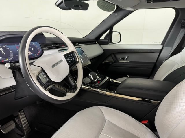 Certified 2025 Land Rover Range Rover Sport Dynamic SE AWD/4WD image 6