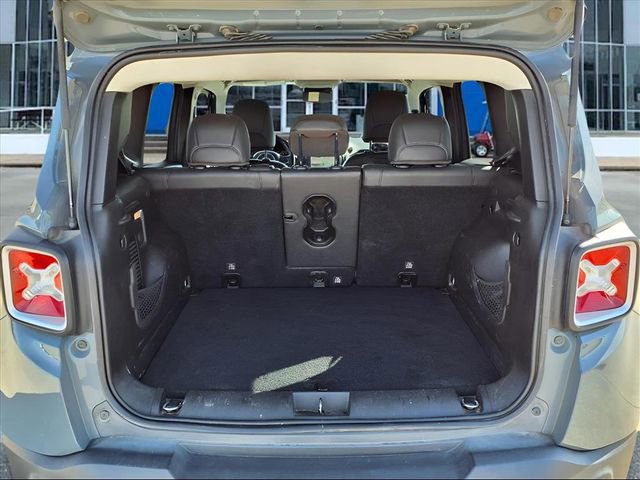 Used 2018 Jeep Renegade Limited w/ UConnect 8.4 Nav Group image 26