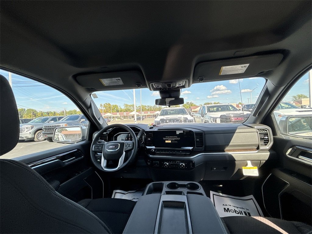 New 2026 GMC Sierra 1500 SLE w/ Preferred Package image 10