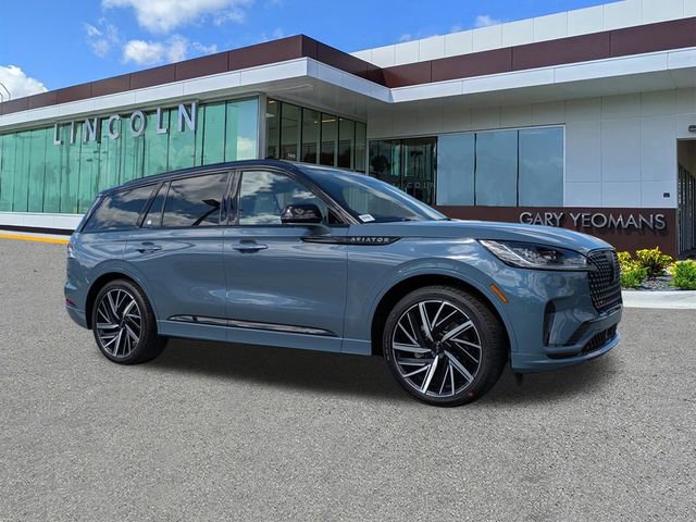 New 2026 Lincoln Aviator Black Label w/ Black Label Special Edition image 2