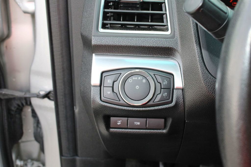 Used 2016 Ford Explorer Sport w/ Equipment Group 401A AWD/4WD image 19