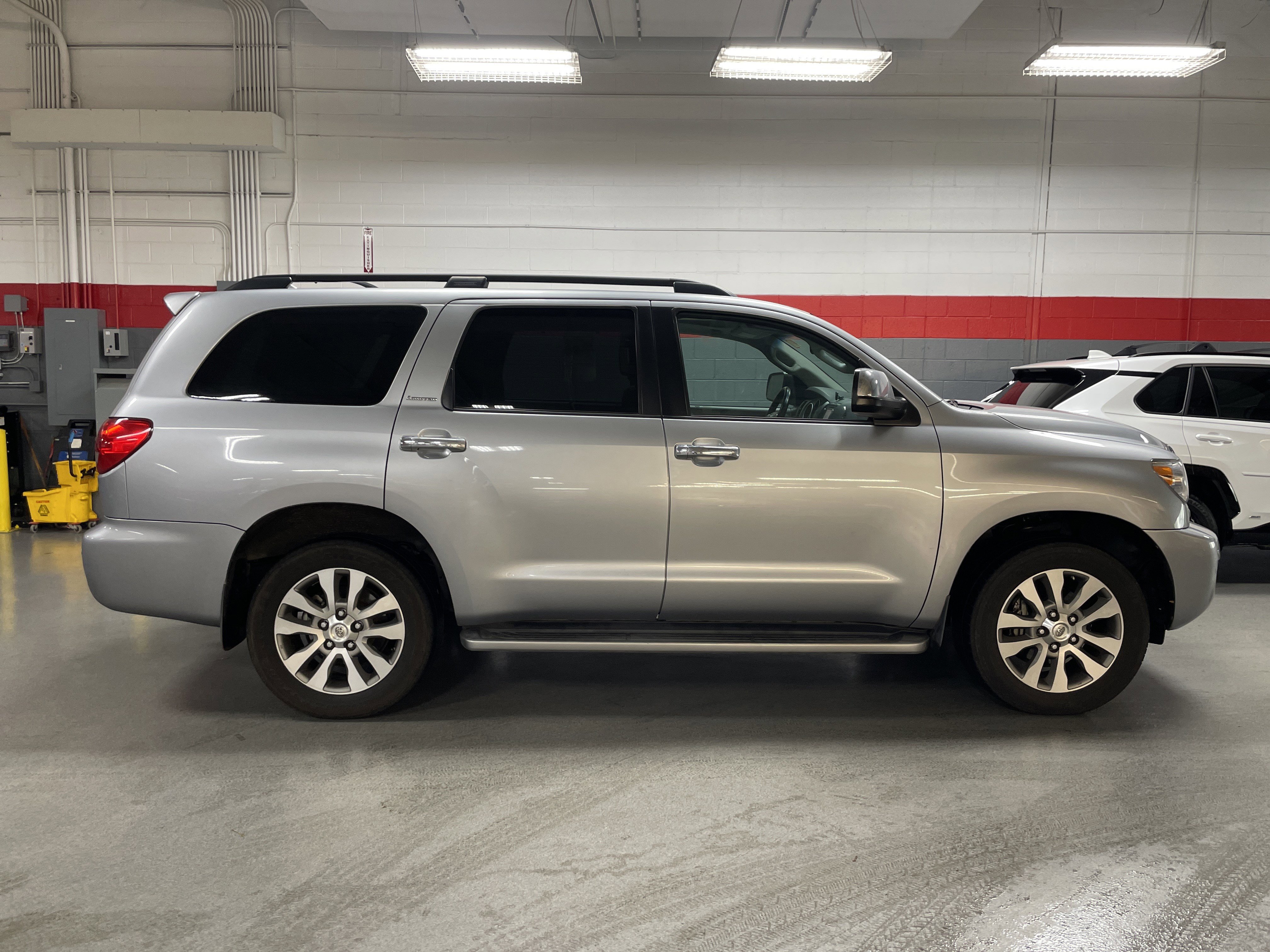 Used 2015 Toyota Sequoia Limited image 6