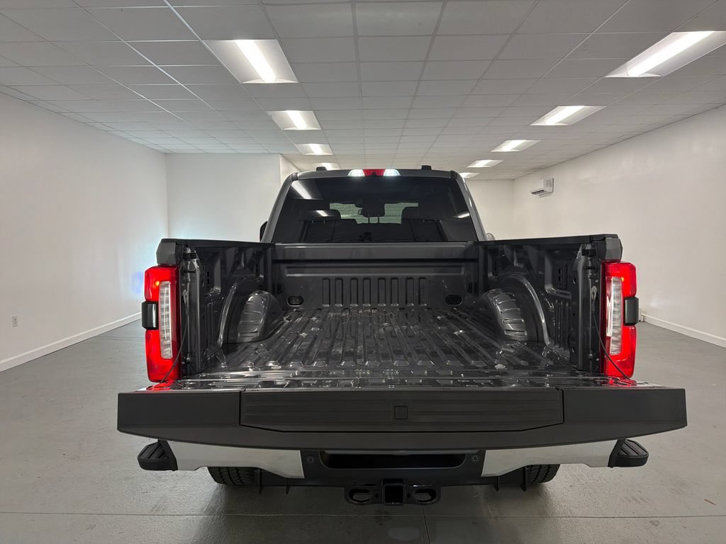 New 2026 Ford F250 Lariat w/ Chrome Package AWD/4WD image 8