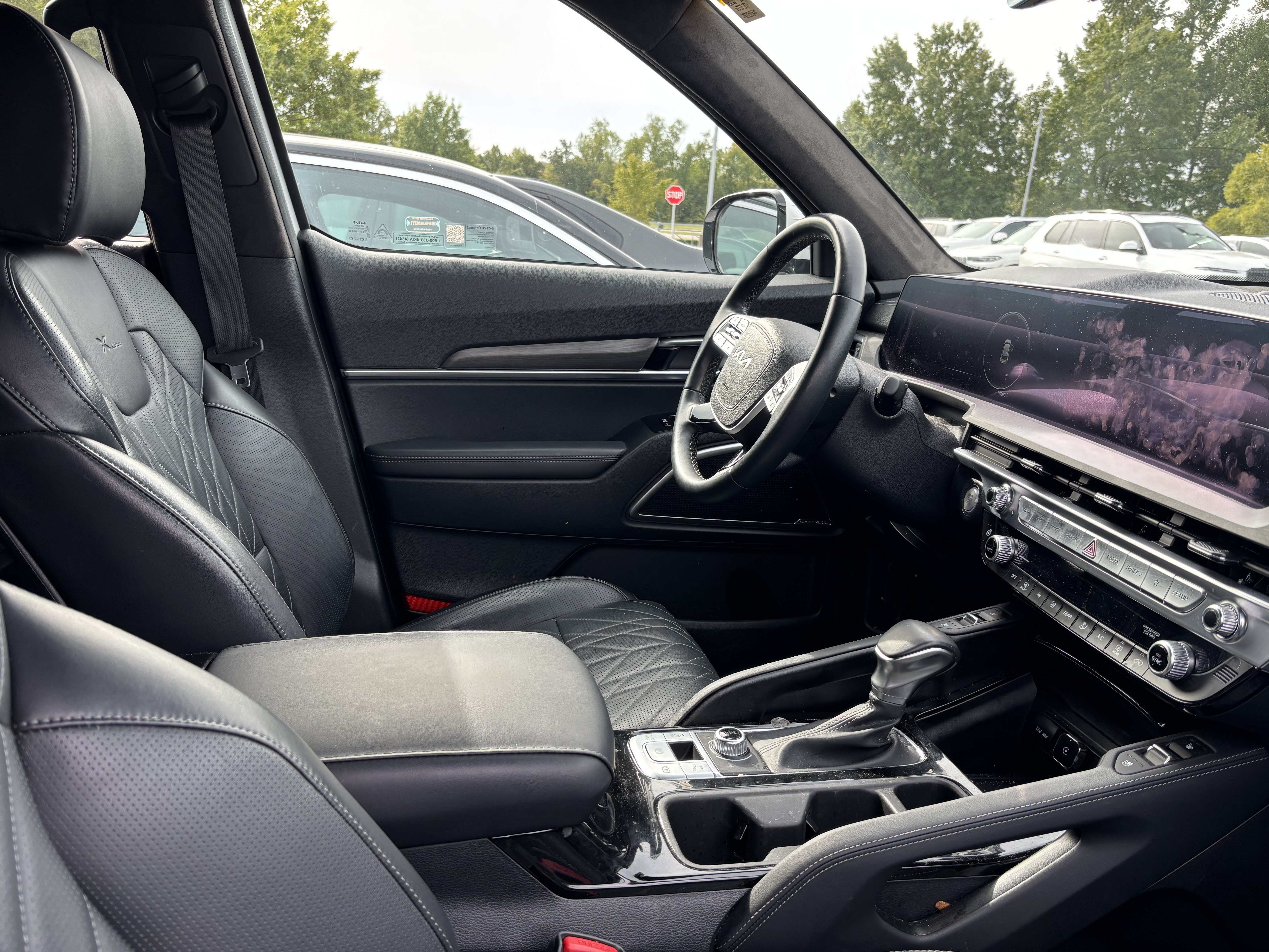 Used 2025 Kia Telluride SX Prestige X-Line AWD/4WD image 32