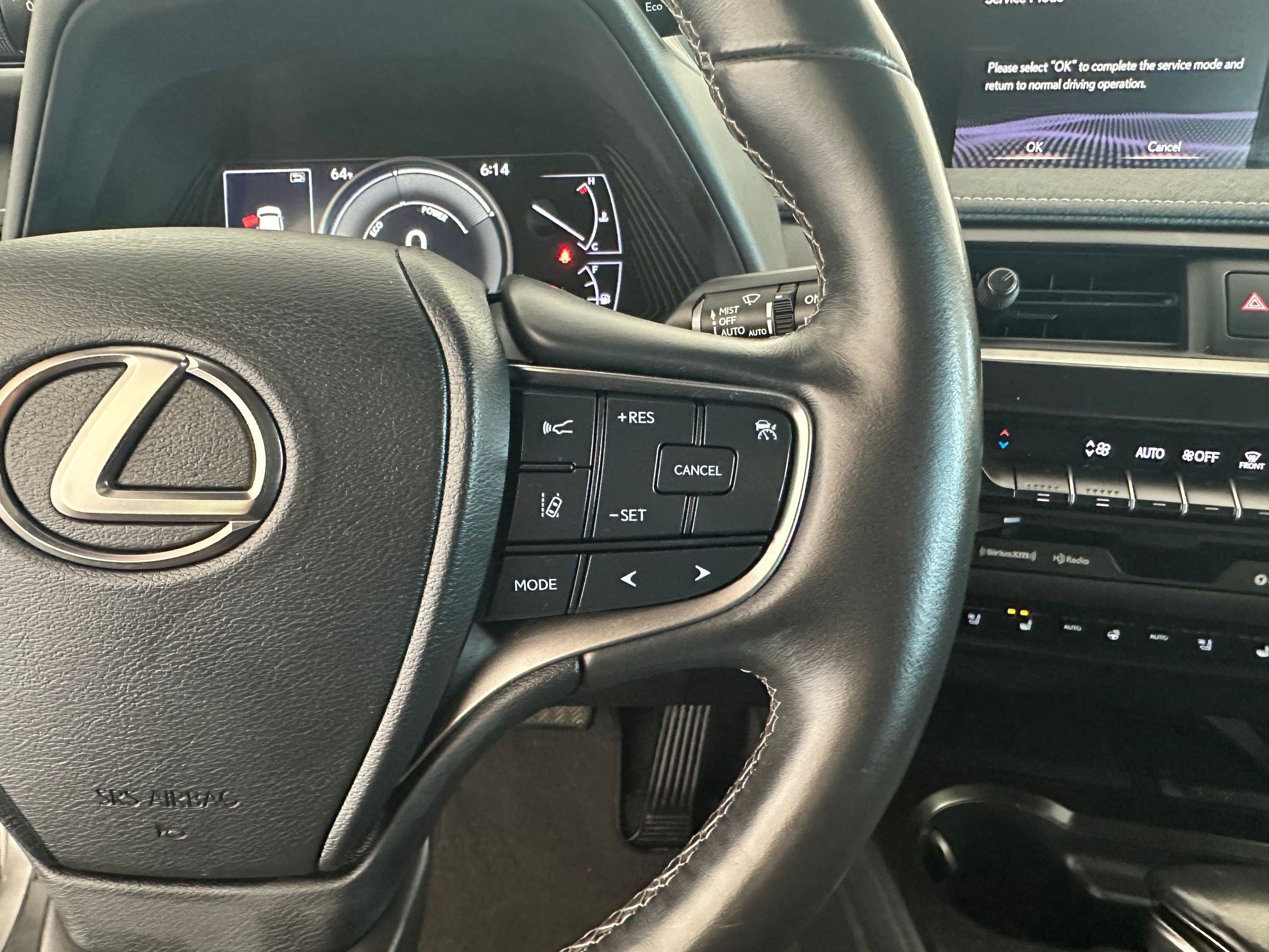 Used 2020 Lexus UX 250h w/ Premium Package image 24