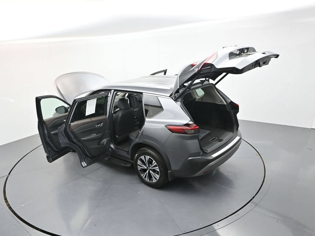 Used 2023 Nissan Rogue SV w/ SV Premium B Package FWD image 39