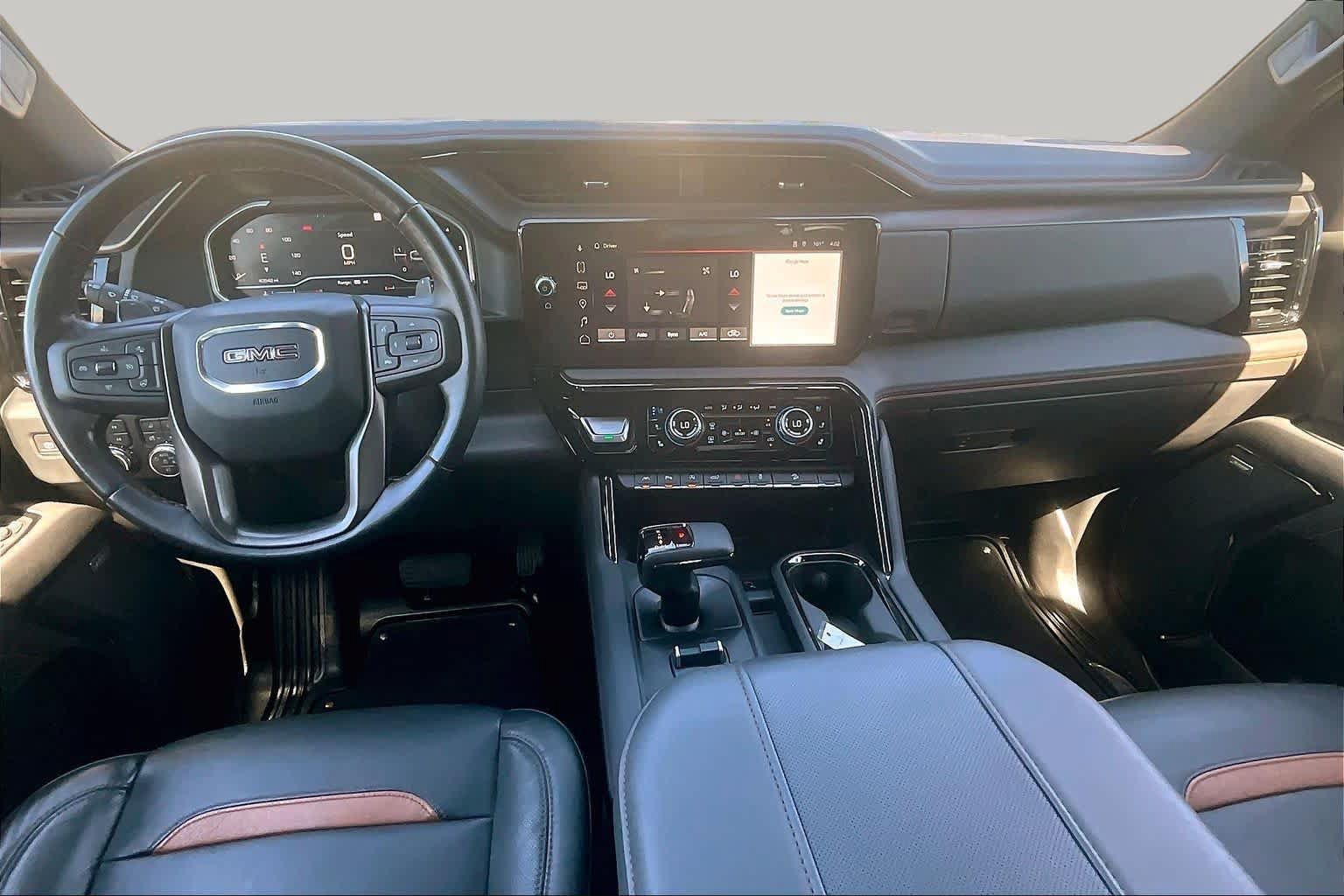 Used 2023 GMC Sierra 1500 AT4 w/ AT4 Premium Package AWD/4WD image 15