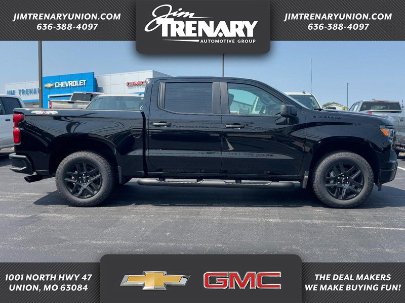 New 2026 Chevrolet Silverado 1500 Custom w/ Turbomax Blackout Package