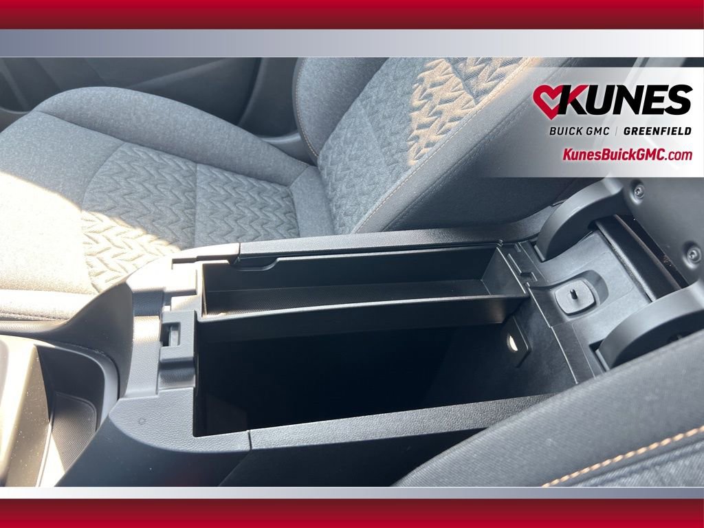 Used 2022 Chevrolet Equinox LT image 34