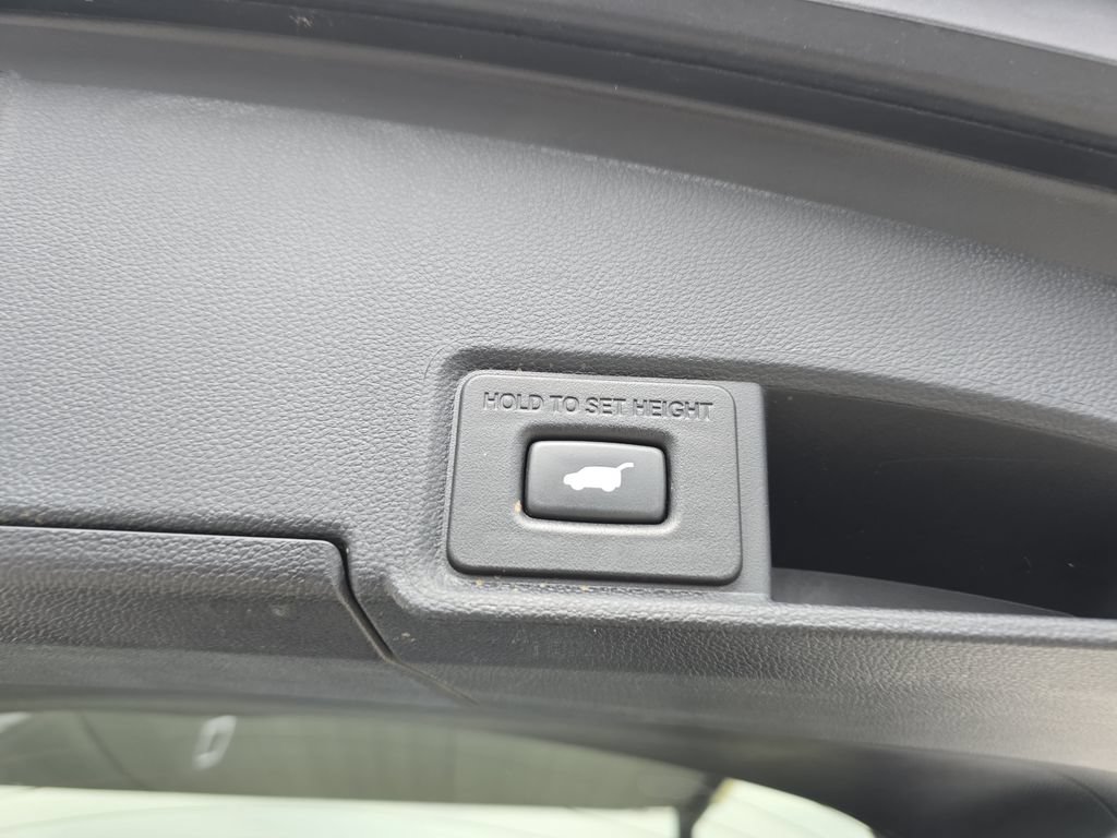 Used 2021 Acura RDX A-Spec FWD image 16